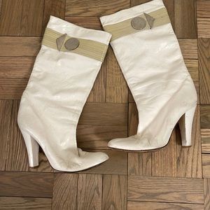 Marc Jacobs collection white boots worn size 38 bridal vintage rare